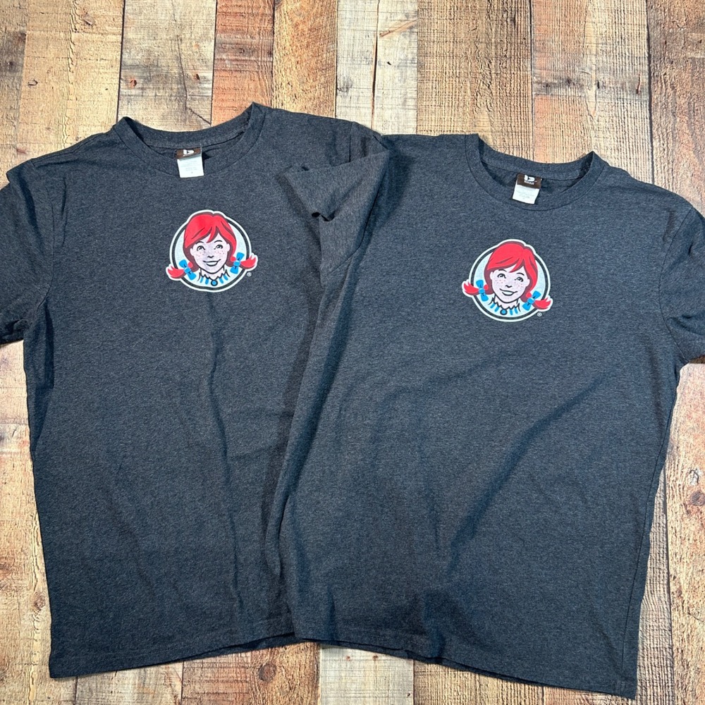 Barco Wendy's Charcoal Gray Graphic T-Shirt Set 2 Employee Promo Mens Medium M